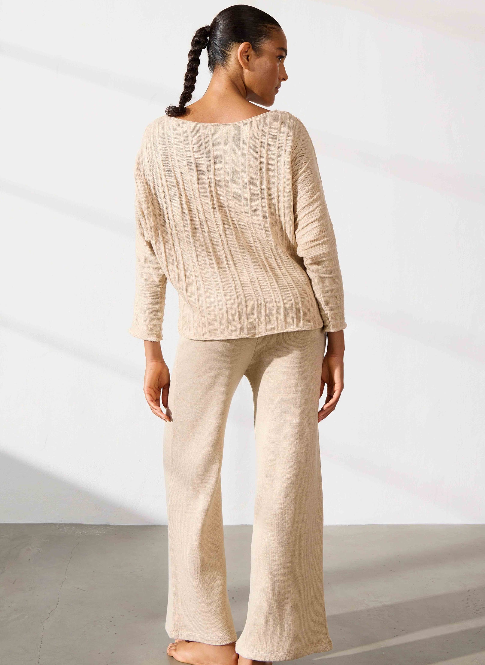 Casual Cut Drawstring Pant