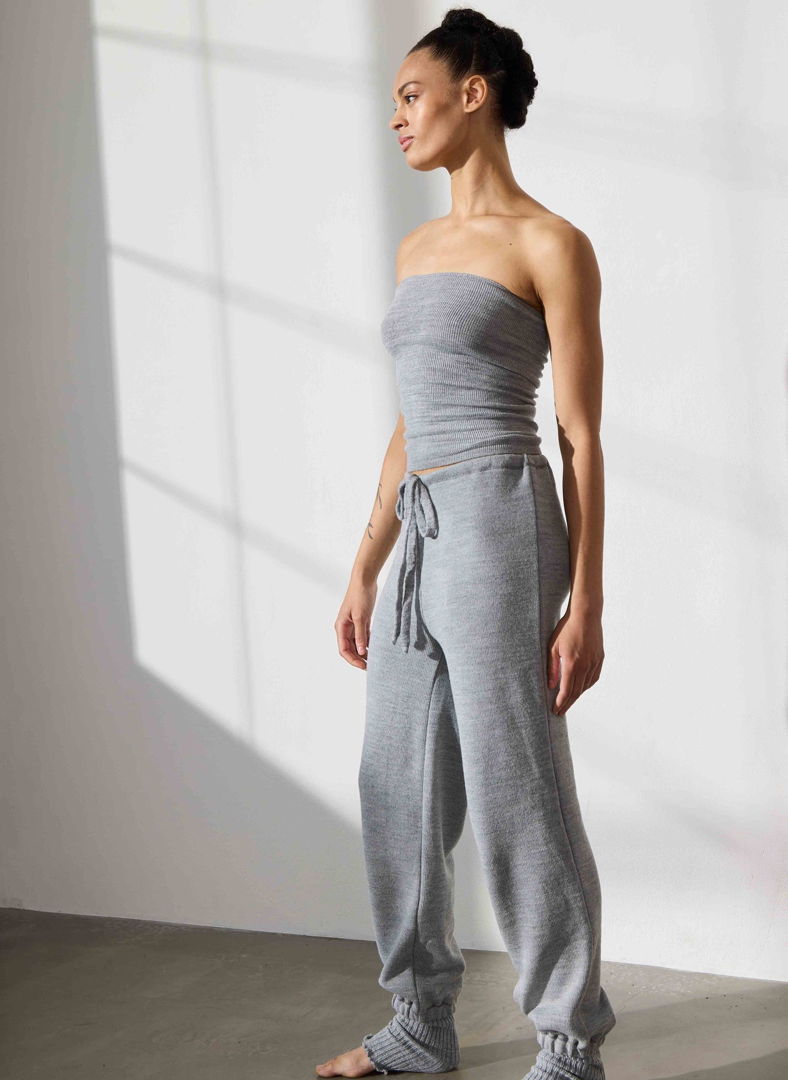 Casual Cut Drawstring Pant